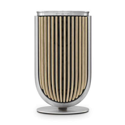 Bang & Olufsen Beolab 8 højttaler i aluminium med vertikale trælameller