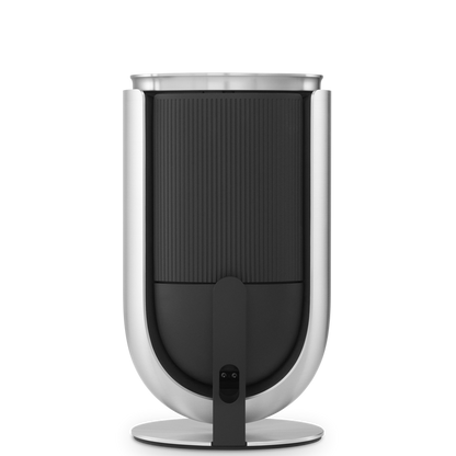 Bang & Olufsen Beolab 8 højttaler i sølv og sort design på hvid baggrund