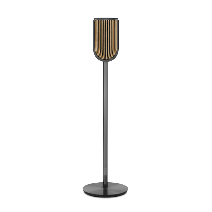 Bang & Olufsen Beolab 8 gulvstander højttaler i sort med guldfarvet akustisk stof