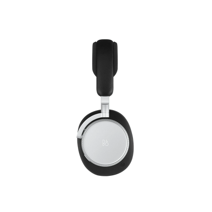 Beoplay H100 hovedtelefoner med sort læder headband og sølv ear cup på hvid baggrund
