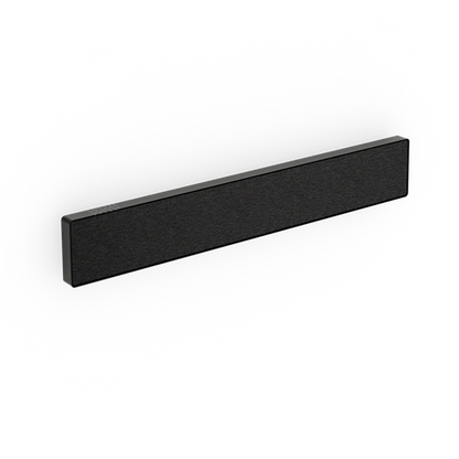 Bang & Olufsen Beosound Stage soundbar i sort på hvid baggrund