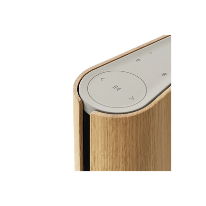 Bang & Olufsen Beosound Emerge kompakt WiFi højttaler i eg træ med touch betjeningspanel